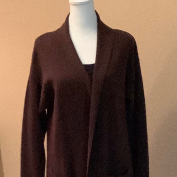 Brown duster - Picture 6 of 13